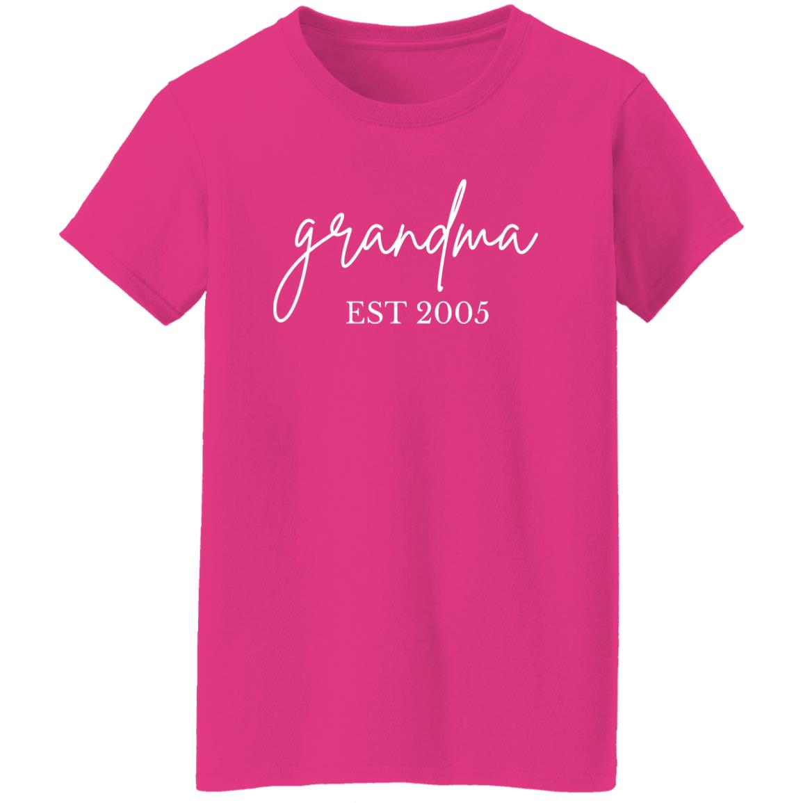 Grandma EST GRANDMA  T-Shirt