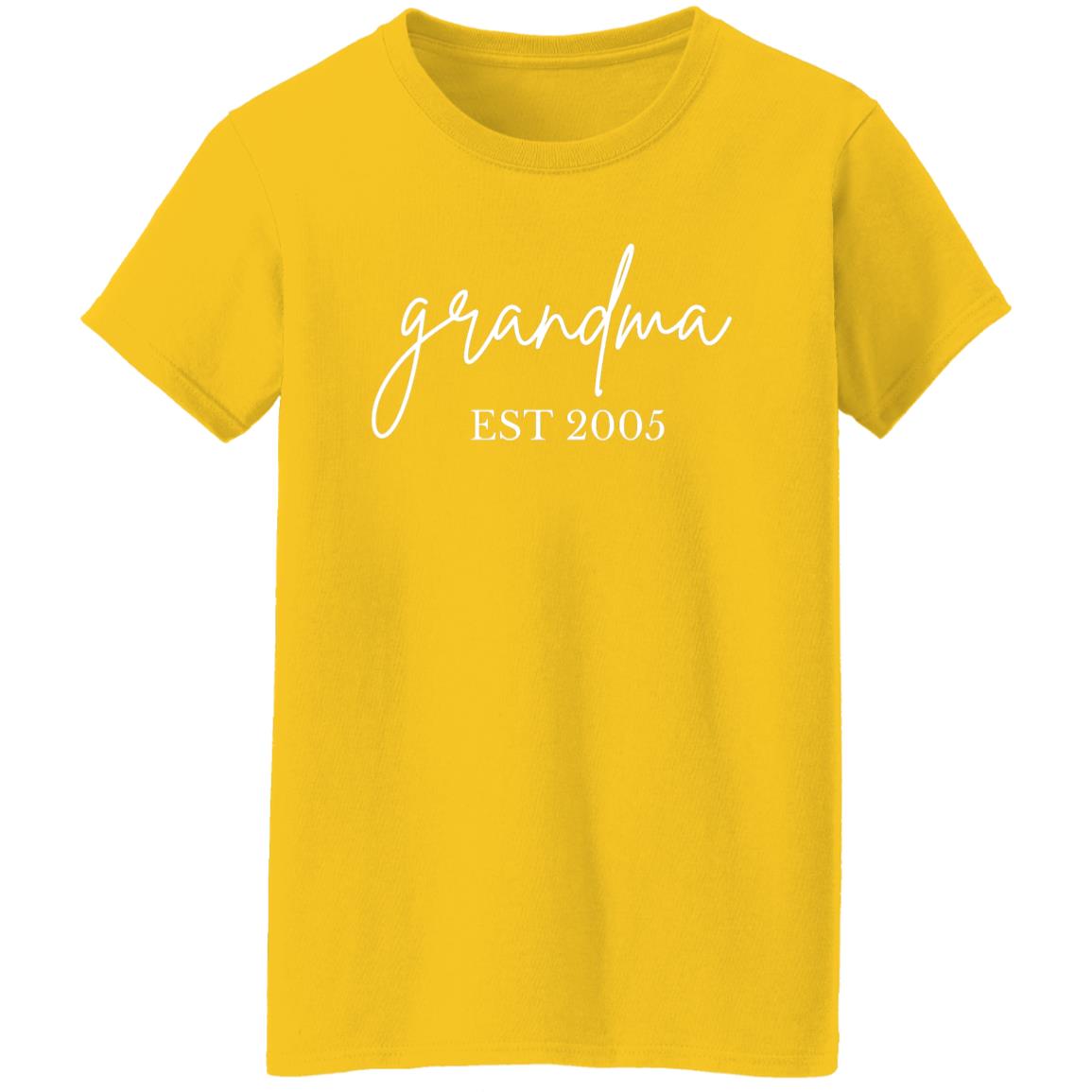 Grandma EST GRANDMA  T-Shirt